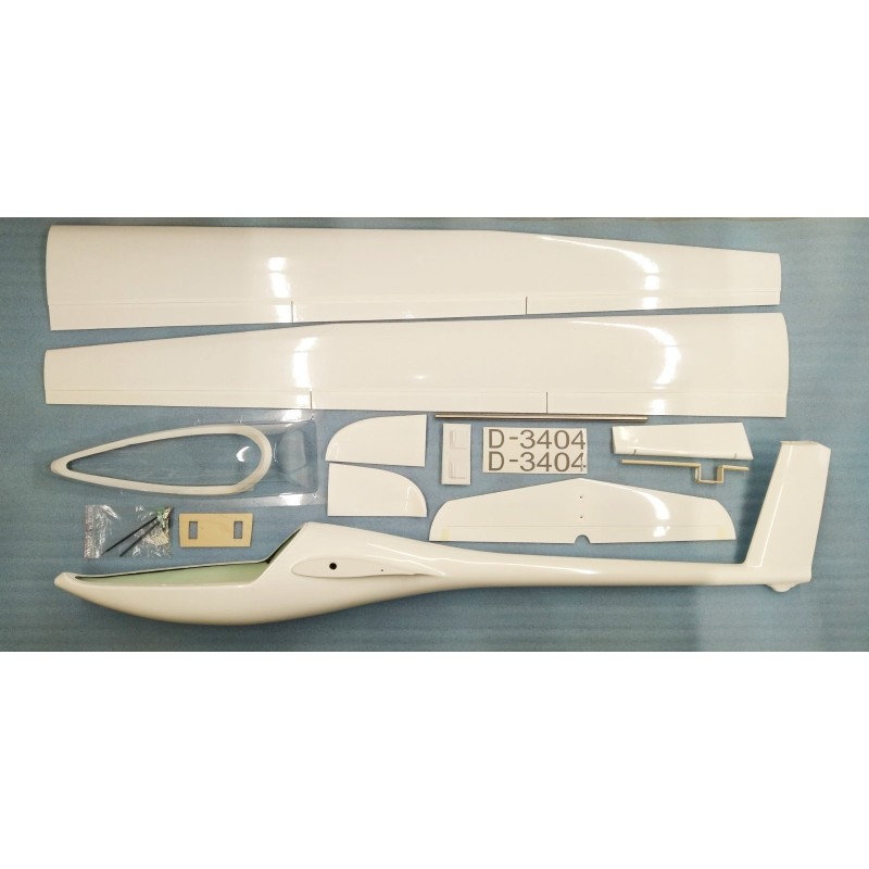 Royal-model DG-600 4m ARF